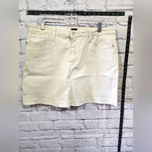 Just Black brand white skirt with raw frayed hem. Size 2X